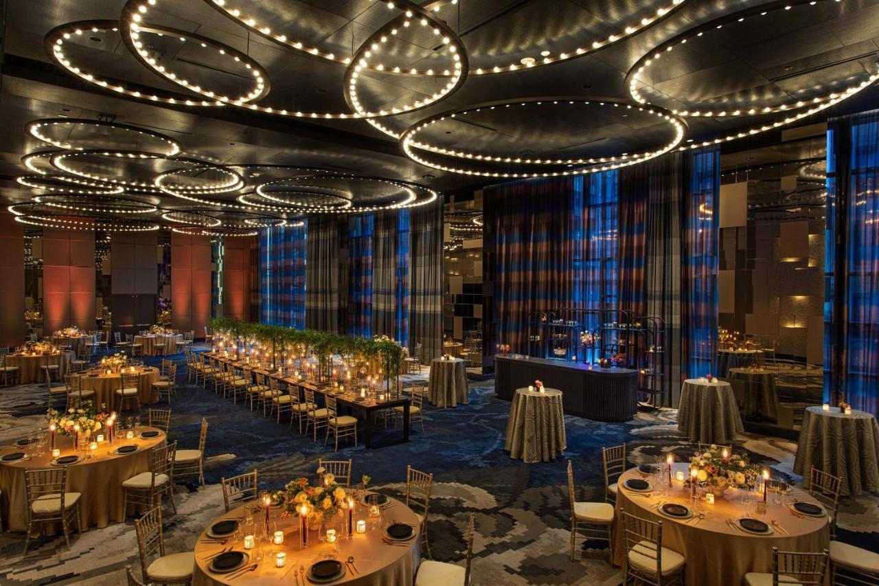 W Philadelphia Hotel Luaran gambar