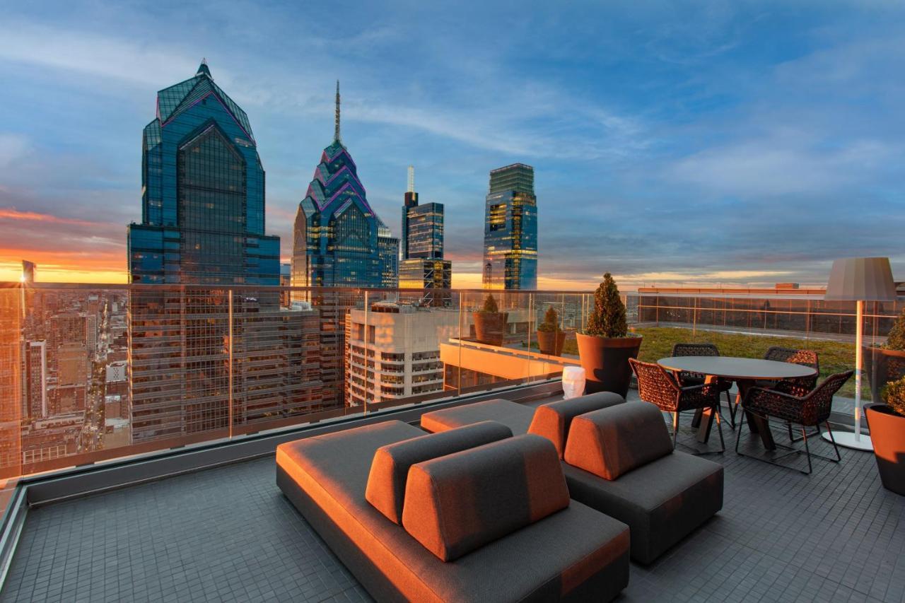 W Philadelphia Hotel Luaran gambar